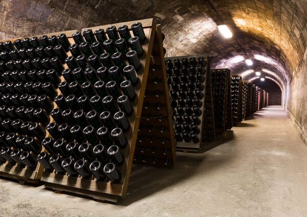 Старинные подвалы Дома шампанских вин Новый Свет