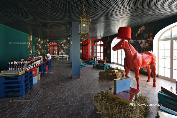 Галерея винодельни Golubitskoe Estate Галерея винодельни Golubitskoe Estate