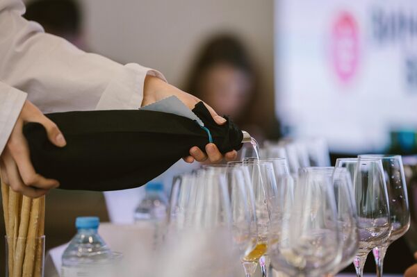 Определены победители дегустационного конкурса Винорус