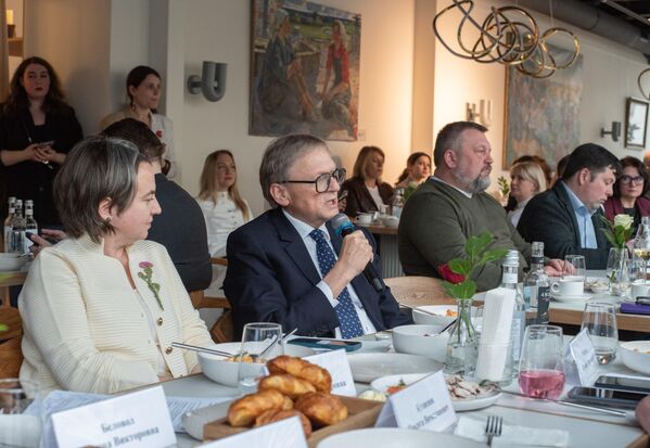 Открытие весеннего этапа акции Дни российских вин. Москва, Abrau Club