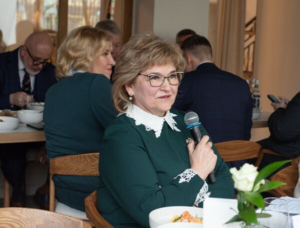 Открытие весеннего этапа акции Дни российских вин. Москва, Abrau Club