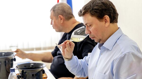 Первый этап дегустаций рейтинга Top100Wines