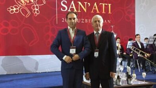 Загоруйко Виктор Афанасьевич на международном конкурсе Vino San'Ati